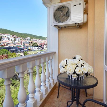 Villa Sardinia And Spa Светий Влас Екстер'єр фото