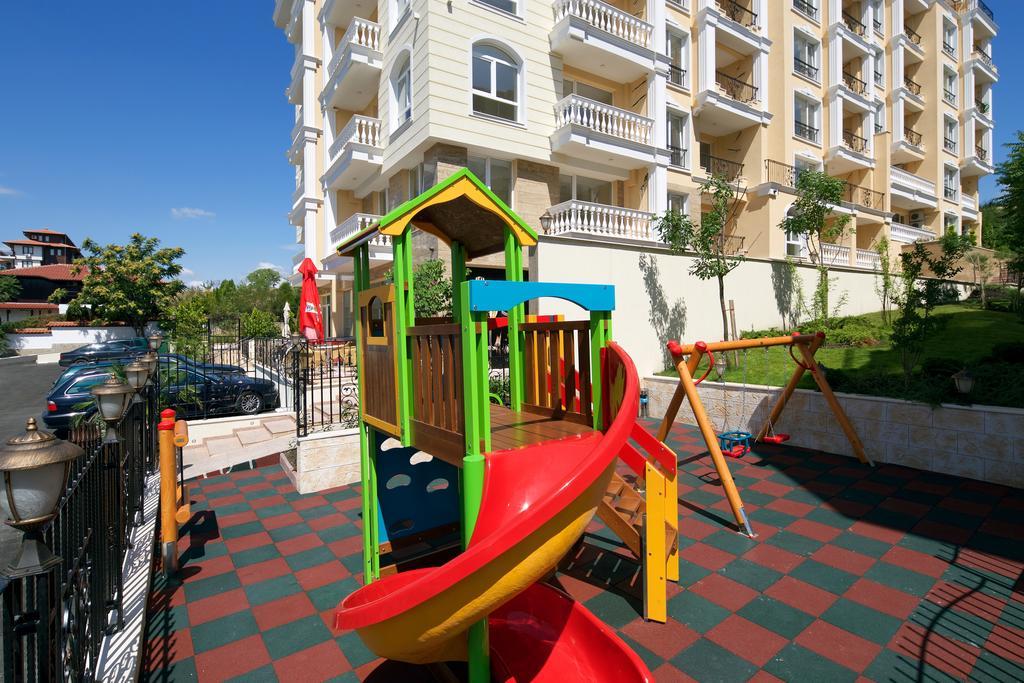 Villa Sardinia And Spa Светий Влас Екстер'єр фото