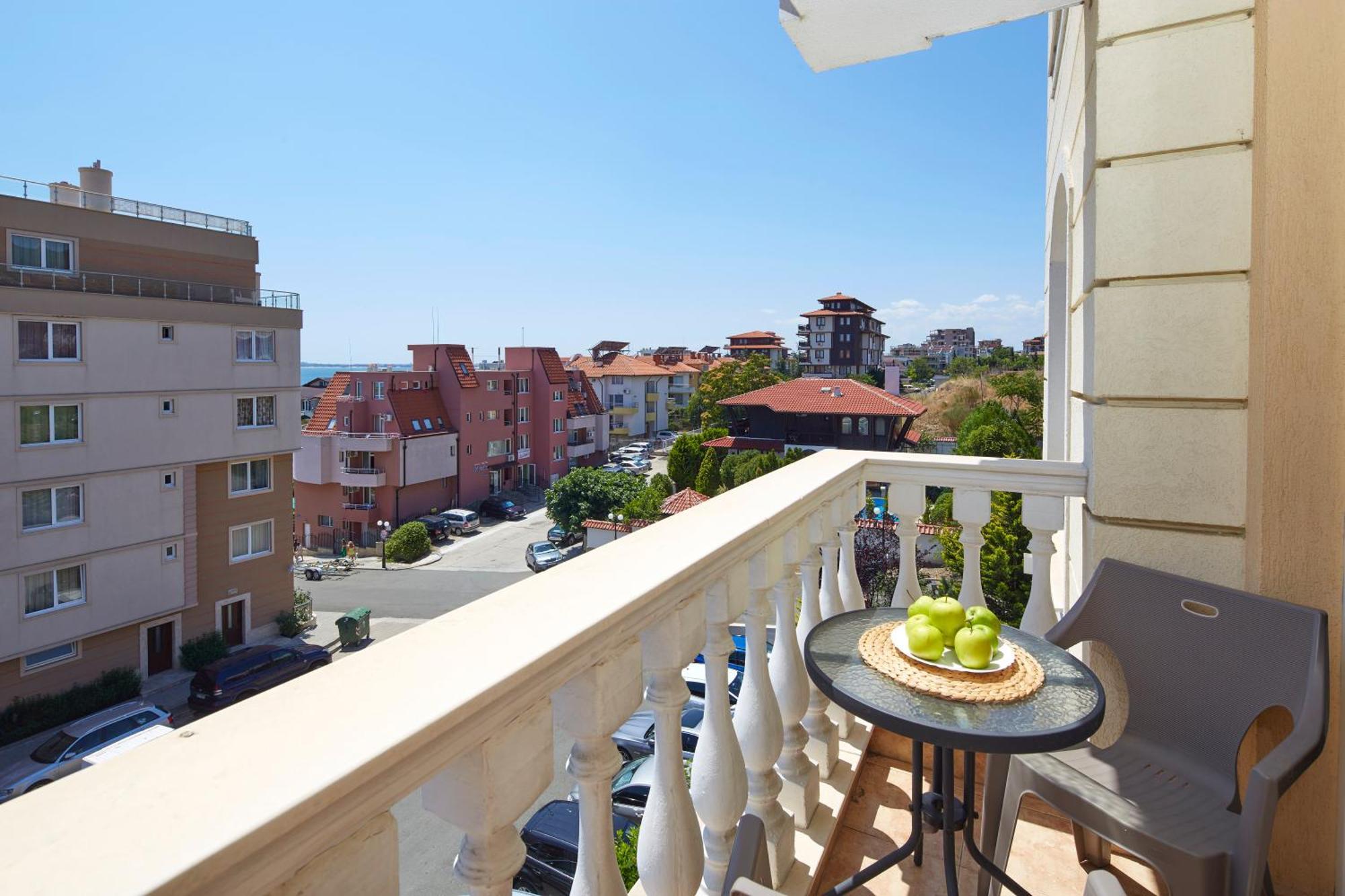 Villa Sardinia And Spa Светий Влас Екстер'єр фото