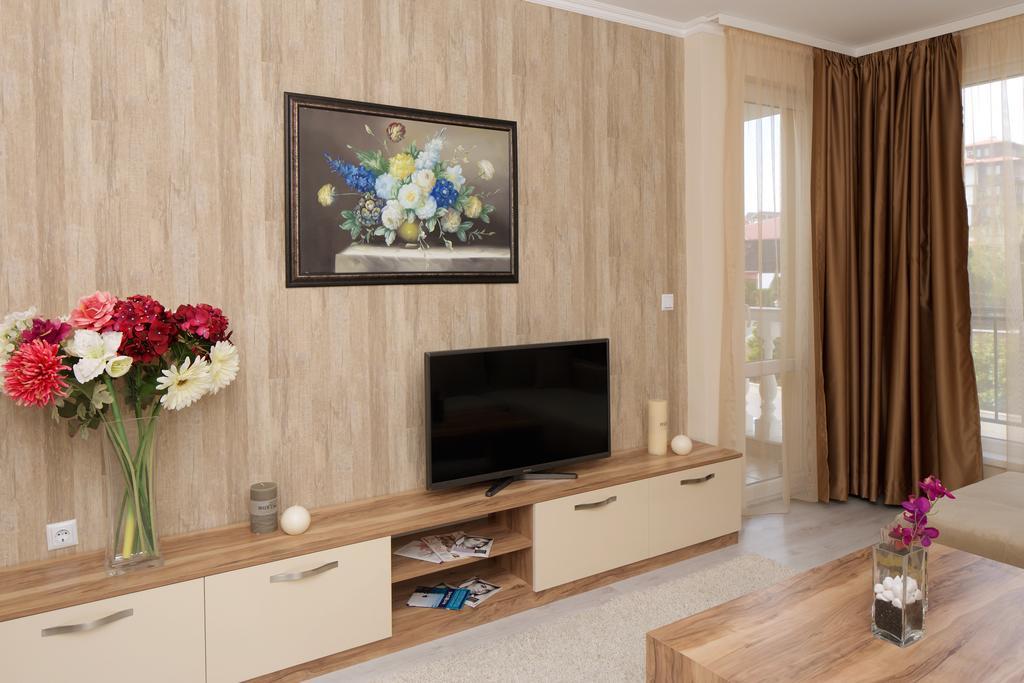 Villa Sardinia And Spa Светий Влас Екстер'єр фото